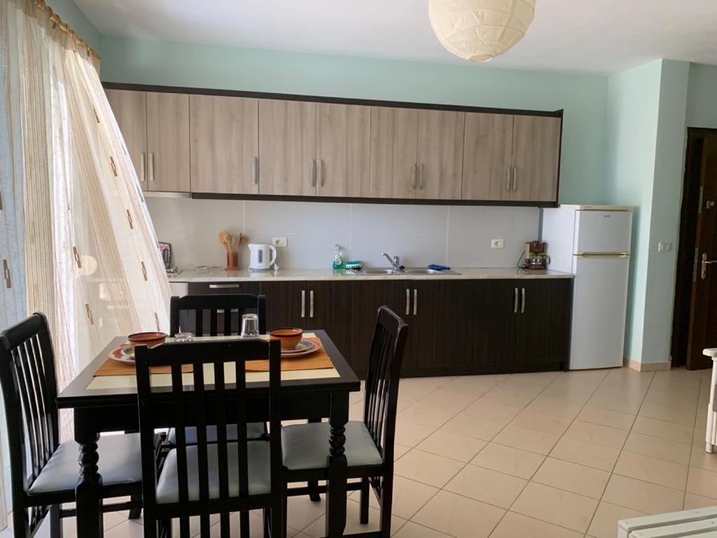 Rezidenca E Kalter Apartments Sarandë Exterior foto